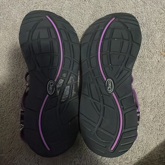 chacos - Picture 2 of 2